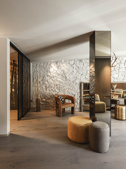 Avita Bar & Lounge