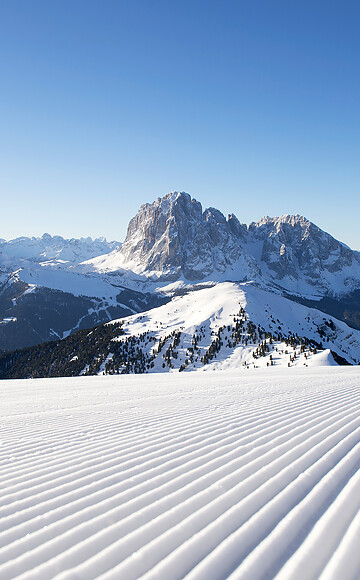 Ski in the heart of the UNESCO Dolomites