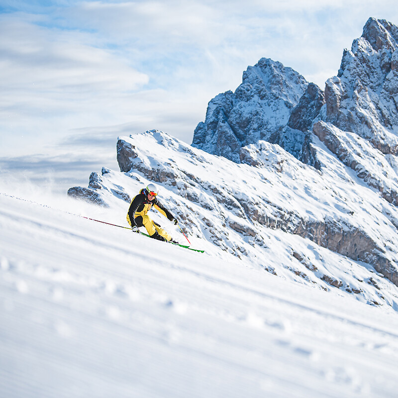 Ski & Snowboard